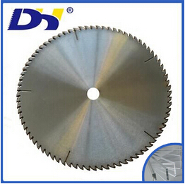 【PVC鋸片】身旁如此滑潤，怎能受到好的保護！